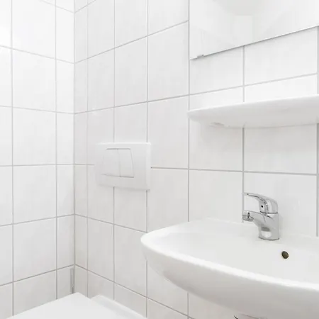 Apartment Seepark Sellin Fewo AG Whg 255 *